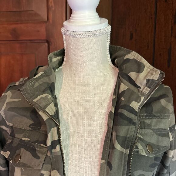 Shinestar Jacket Women's Large‎  Camouflaged Lightweight Outdoors Hooded EUC - Picture 3 of 6